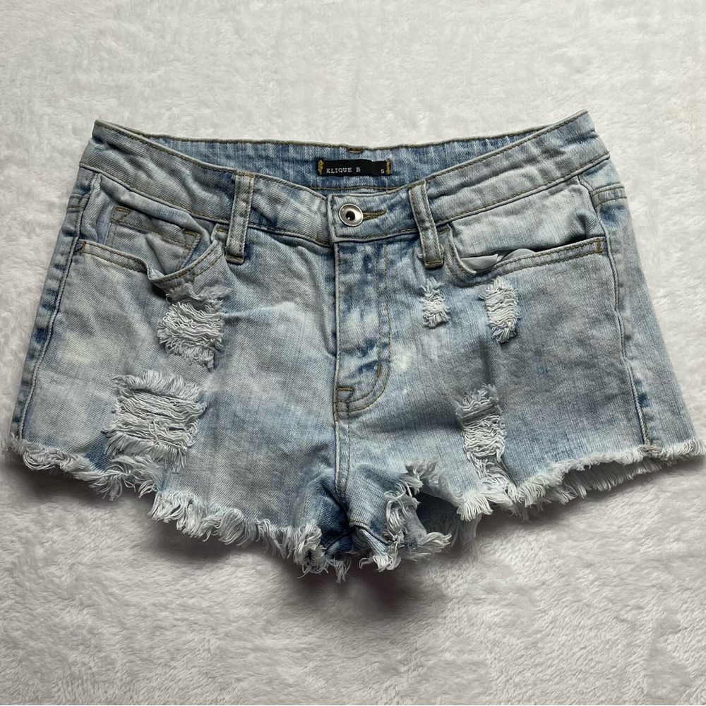 Klique B Shorts Women’s Denim Cut Off Distressed Light Wash KL147 Sz Small